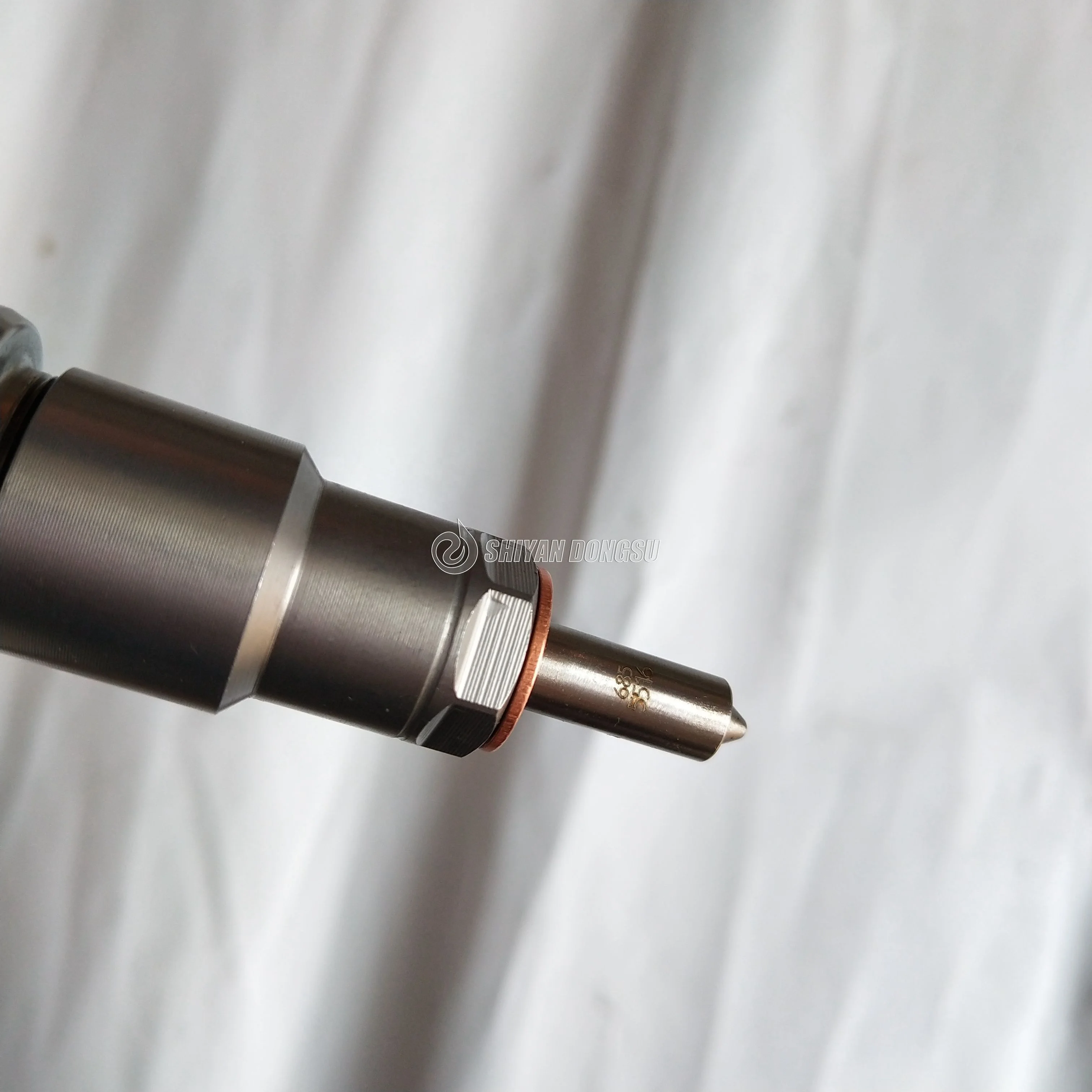 инжектор в сборе. головка гбц ваз 2107 инжектор. инжекторный двигатель ваз 2110 12 инжектор. 422950-6 injector форсунка. впускной коллектор ваз 2107.