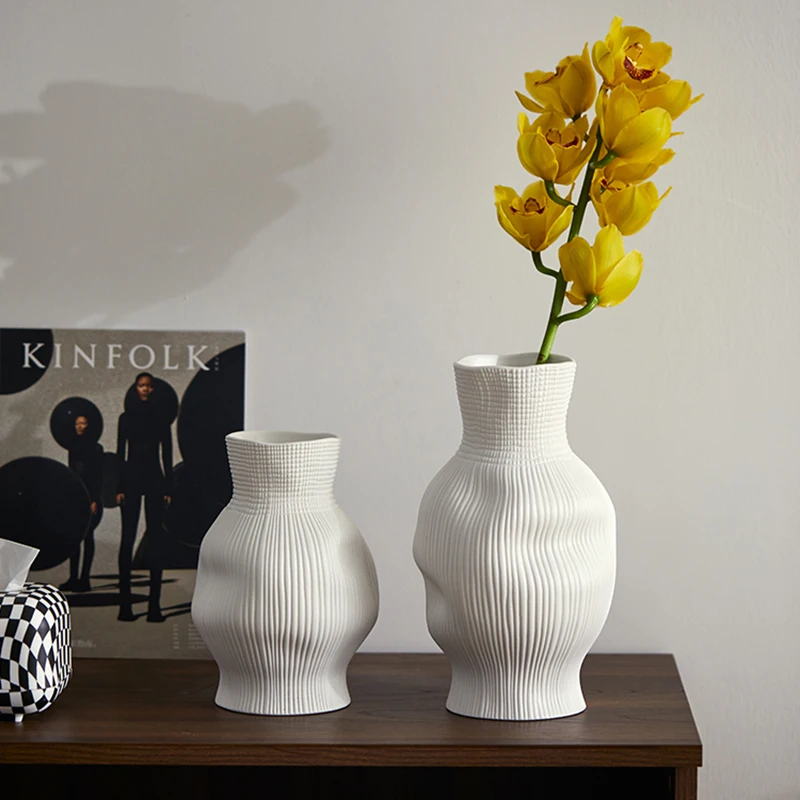 

Керамическая ваза в скандинавском стиле, ваза для цветов и гидропоники, современная маленькая ваза для растений, роскошная дизайнерская ваза, керамический декор в эстетическом стиле для комнаты WK50HP