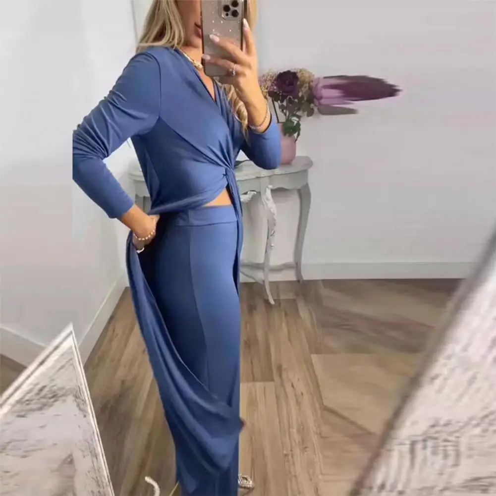 Женские широкие брюки с V-образным вырезом