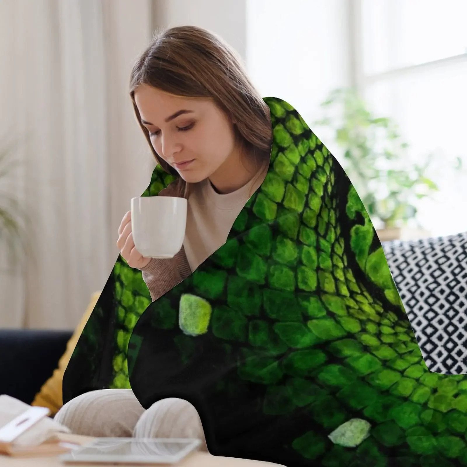 Фото Плед Green Tree Python (Morelia viridis) – многофункциональное мягкое теплое одеяло для дома и путешествий №3