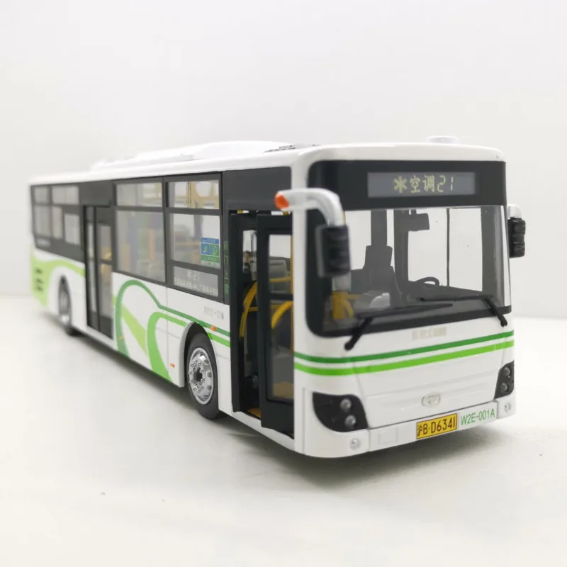 

1:43 Shanghai Daewoo Vientiane Bus Group No. 21 Bus Model/Toy Limited Edition Collection Ornament Gift