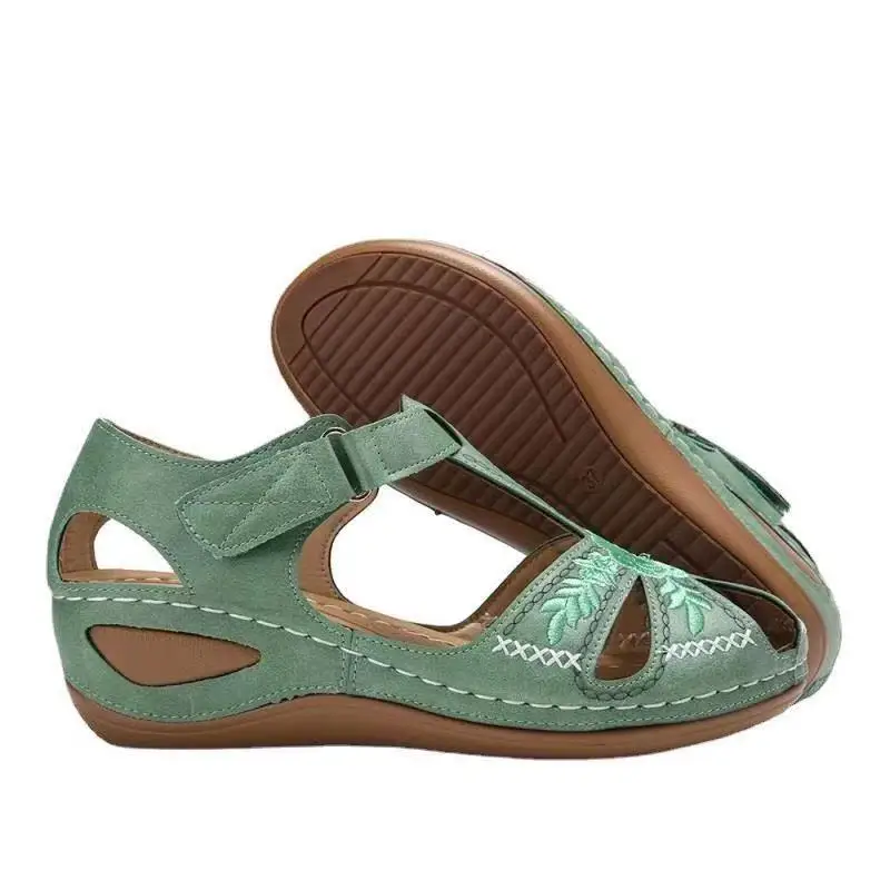 Baotou Roman sandals women's 2023 summer new openwork woven wedge heel block heel platform women's shoes