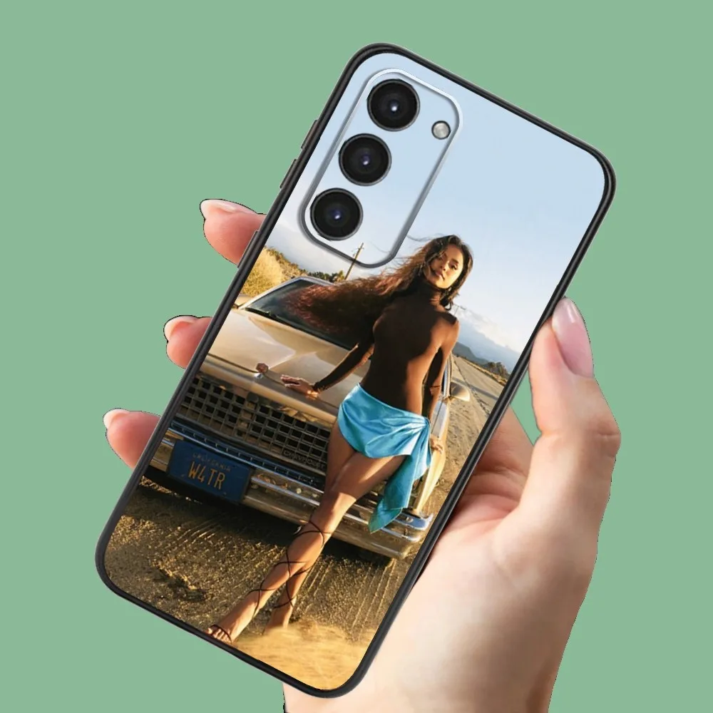 Singer T-Tyla Phone Case For Samsung Galaxy A13 A21s A22 A31 A32 A52 A53 A71 A80 A91 Soft Black Shell