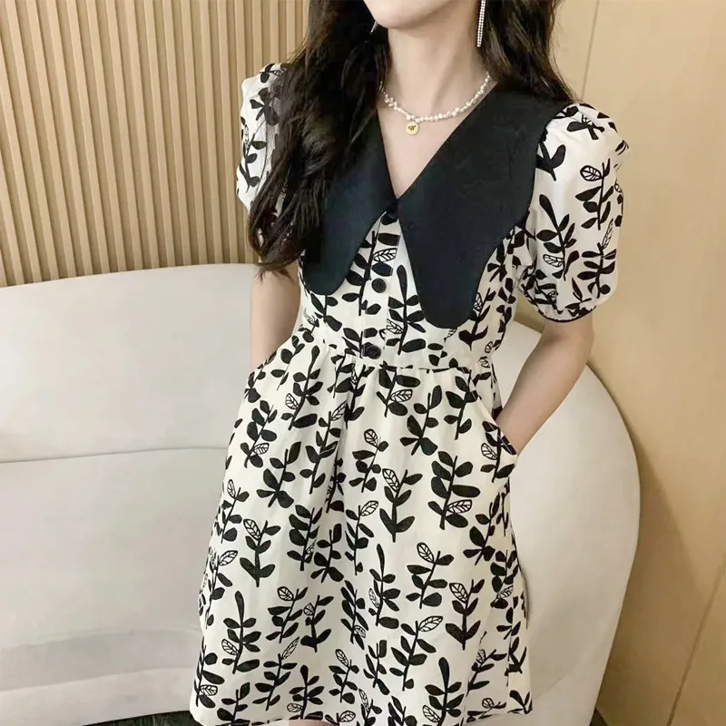 

2022 French Style Black and White Printed Dress Summer High-Grade Chic Waist Slimming Floral Skirt Women's