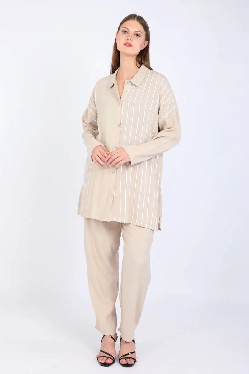 

Women's Large Size Button Dual Suit Beige