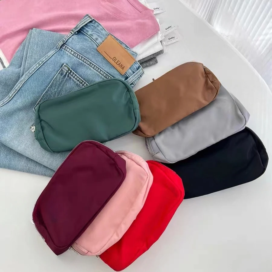 

With Metal Logo Everywhere Belt Bag Sports Waist Bag 1L Yoga Mobile Bag Super Trusted Portable Pack Unisex Fitness Running Pack