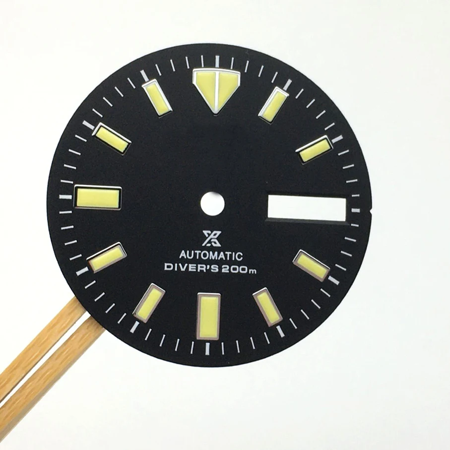 

Black 28.5mm NH36A watch dial C3 green luminous dial for NH36A automatic movement trim dial with S logo dial