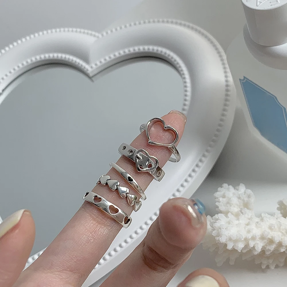 

5pcs Fashion Metal Heart Rings Set Silver Alloy Hollow Love Rings For Couples Lovers Women Girls Valentine's Day Party Gift