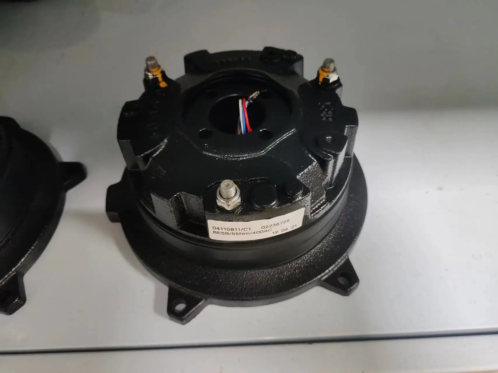 

BMG440NM400AC