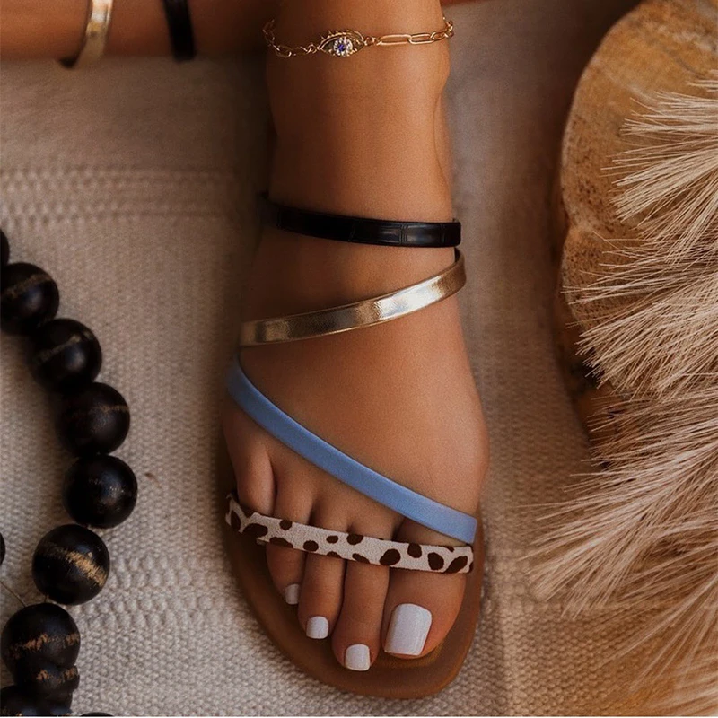 

Сланцы женские с леопардовым принтом, удобные летние металлические тапочки, открытый носок, плоская подошва, Повседневные тапочки, большие ...