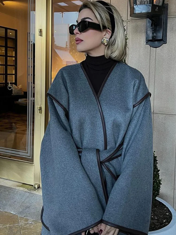 Куртка женская шерстяная контрастная с поясом и карманами модный серый пиджак