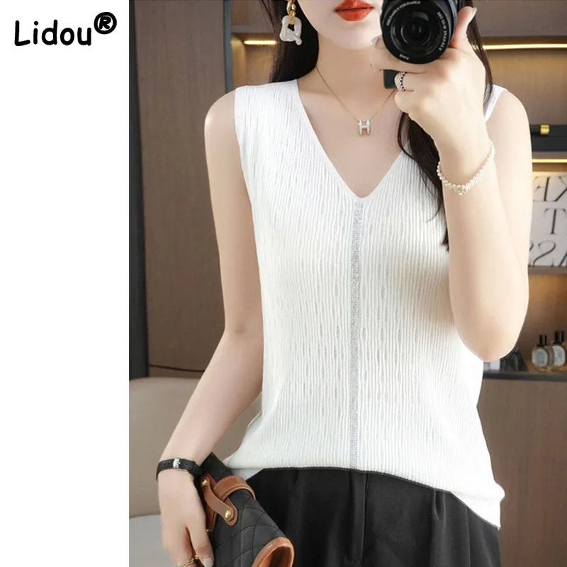 

V-neck Ice Silk Suspended Tank Top for Women's Summer New Style Diamond Embedding Sleeveless Knitwear Solid Color Slim Fit Top