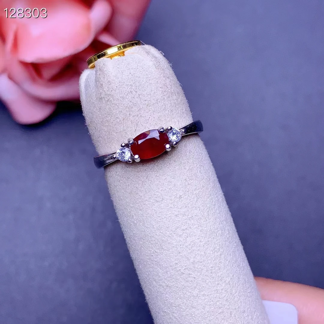 Ювелирные изделия из серебра 925 пробы с натуральным Рубином толщиной карат