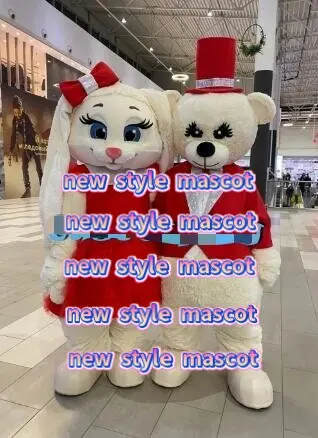 Женский костюм-талисман медведь и заяц