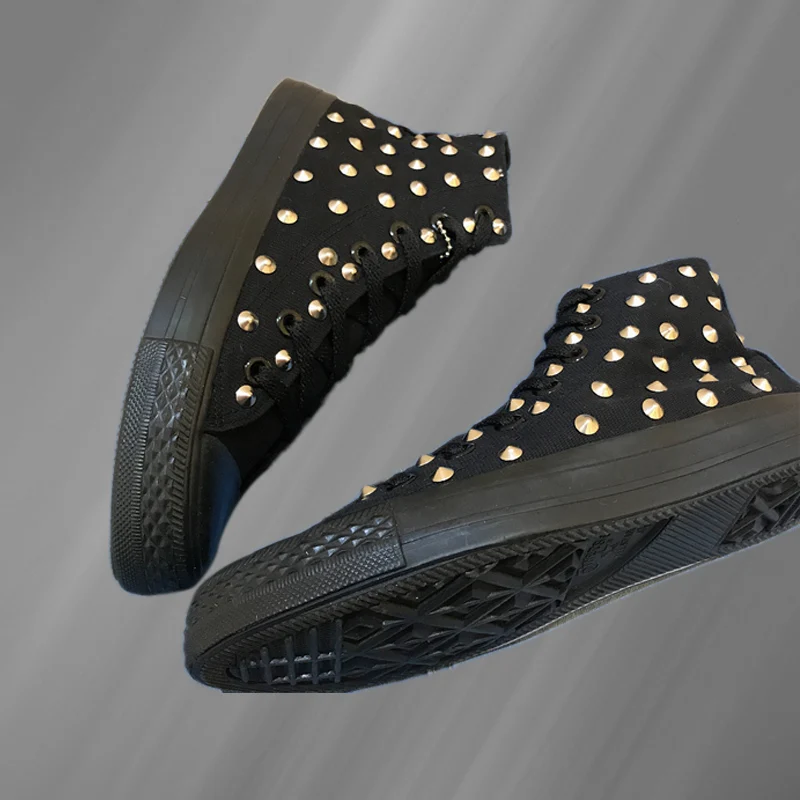 

Black canvas shoes high-top rivet shoes hip-hop street shooting comfortable walking handmade rivet vulcanized shoes 35-46
