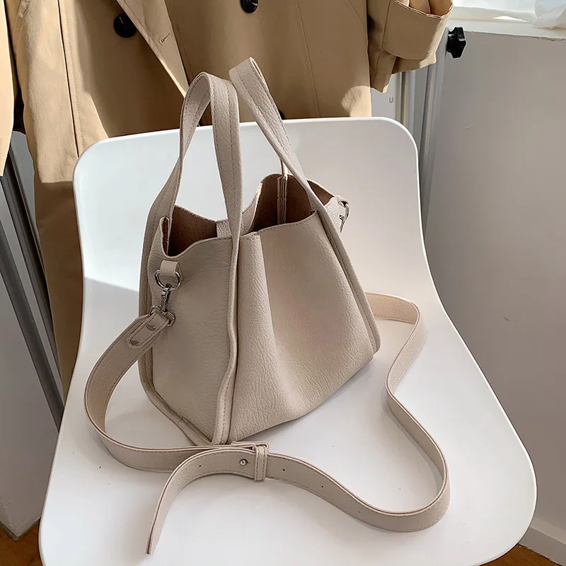 Simple Women's Handbag 2023 Autumn/Winter New Fashion Network Popular Versatile Single Shoulder Crossbody Bag