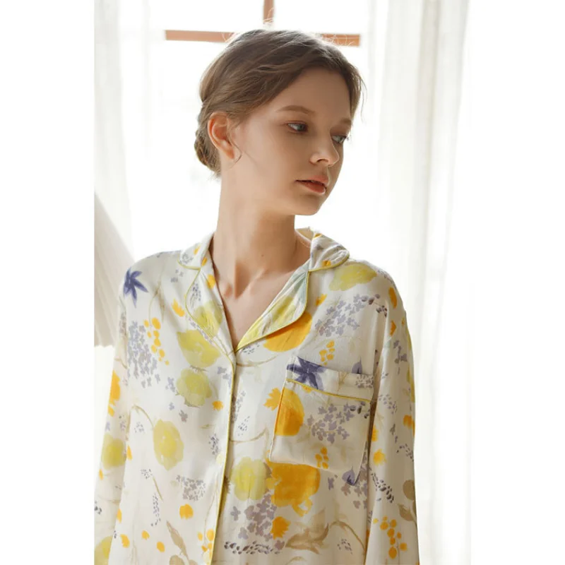 

2023 Fresh Painted Pajamas Women Elegant Comfortable and Casual Long-sleeved Household Clothes Viscose Thin Pijama Mujer 2 Piece