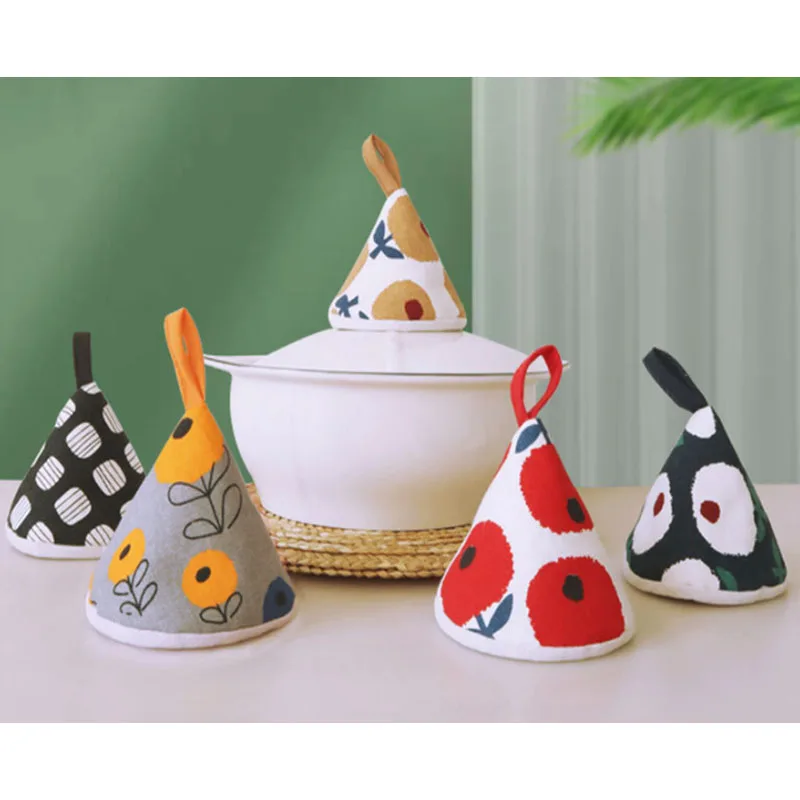 

Kitchen accessories Anti-scald Pot handle Fabric Quilted Thermal Insulation Pot Cover Handguard Iron Pot Handle Cute Printing
