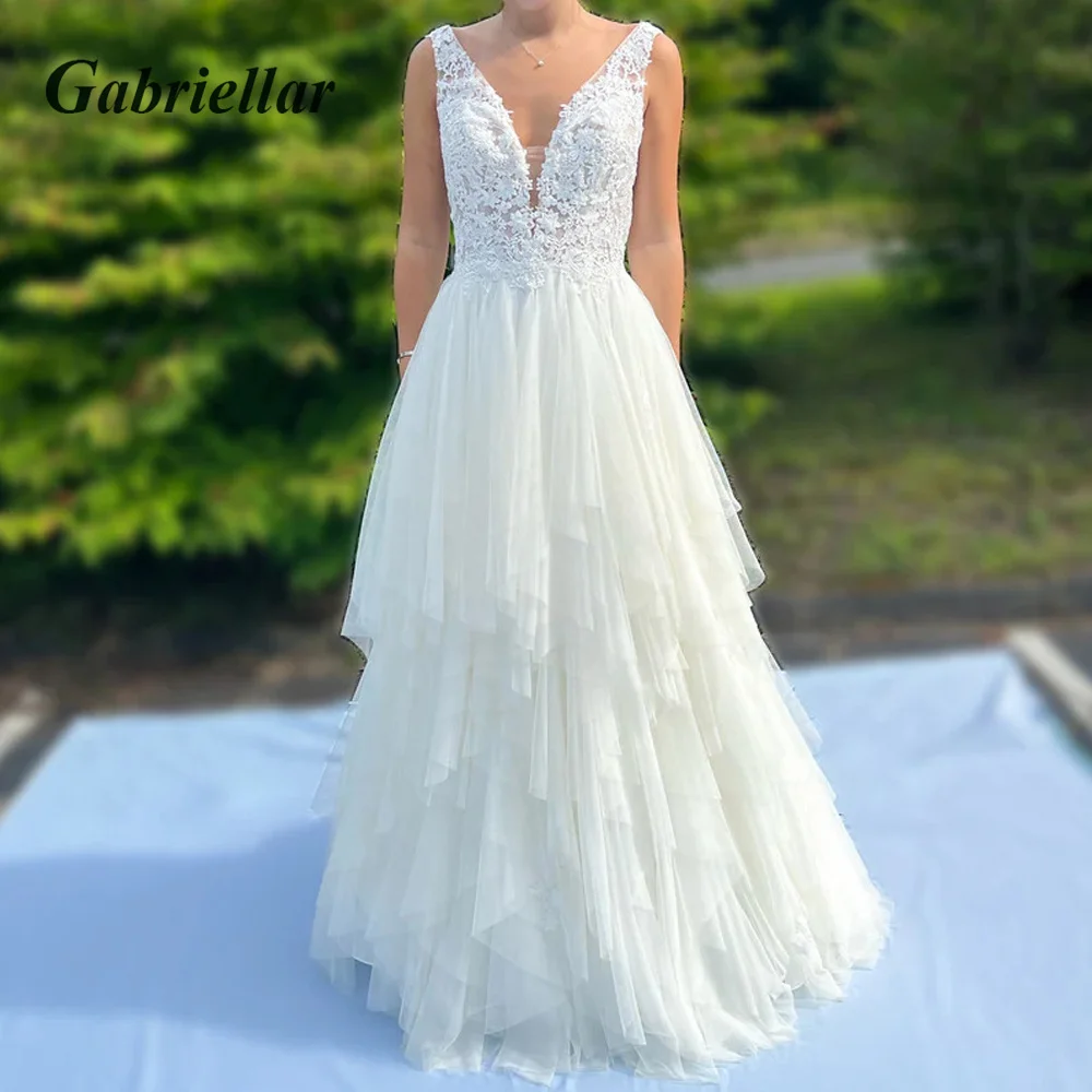 

Gabriellar Ruffles A-line Wedding Dress For Brides Lace Appliques Deep V-Neck Sleeveless Backless Button 2023 Abito Da Sposa