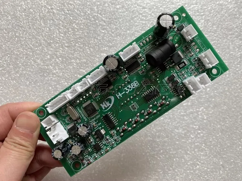 

Сценический светодиодный светильник H-666B