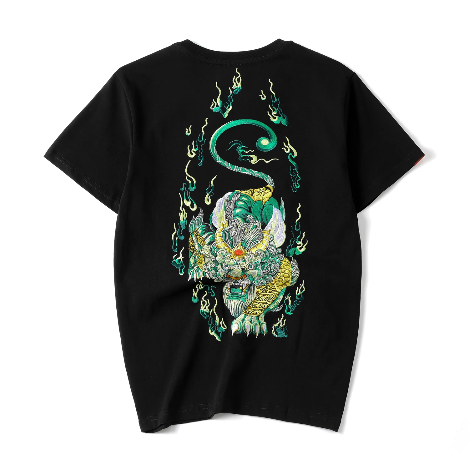 

Japanese Streetwear Kylin Graphic Men Embroidery Cotton T-Shirt
