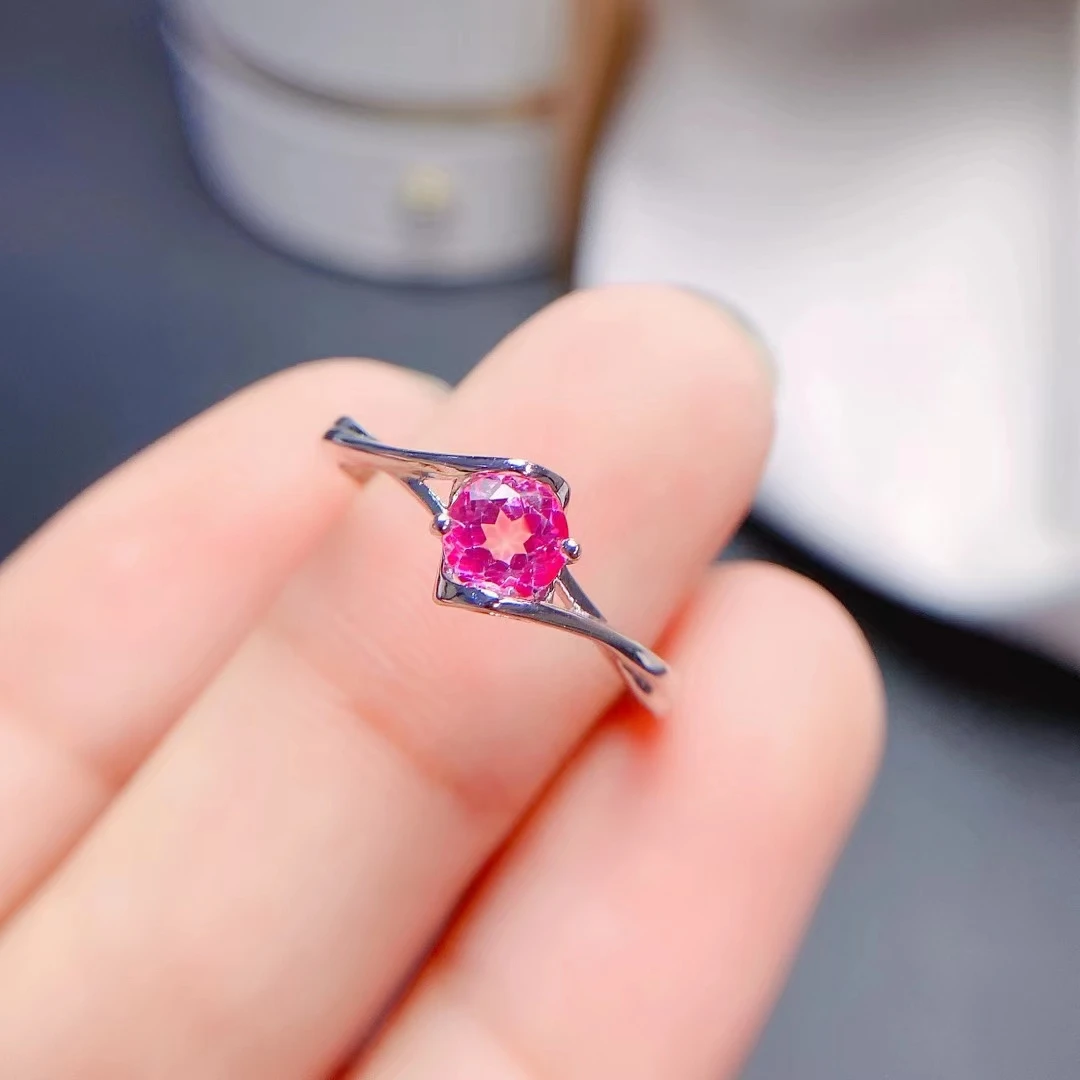 

Женское кольцо из серебра 925 пробы, с розовым топазом, 6 х6 мм