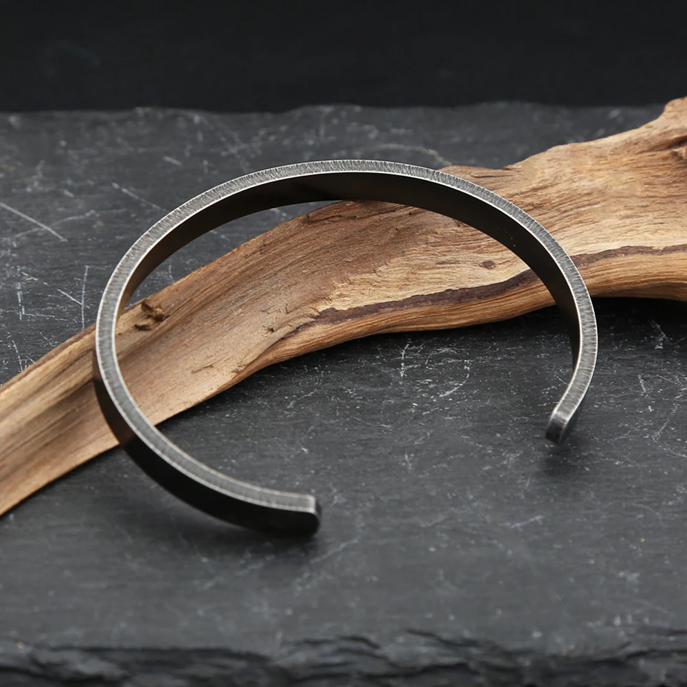 Винтажный Черный Простой браслет для мужчин и женщин 316L из нержавеющей стали