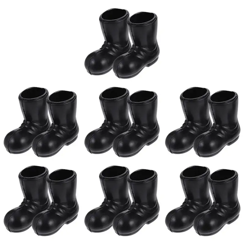 

7 Pairs of Mini Santa Claus Boots Decorative Miniature Shoes Playing House Ornament