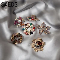 skeds fashion luxury rhinestone women flower hat brooch pin elegant colorful crystal badges wedding party corsage jewelry pins