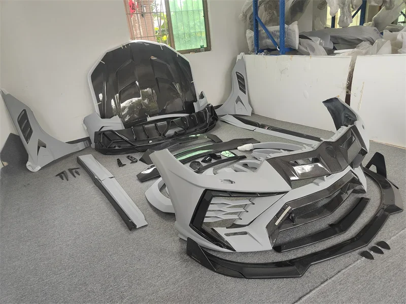 Передний бампер из углеродного волокна задний боковая юбка спойлер комплект