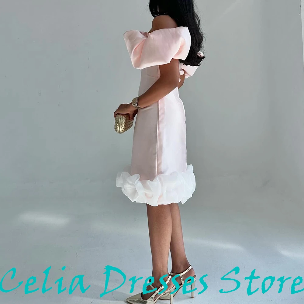 Трапеция с оборками и пышными рукавами открытыми плечами длиной до колена без