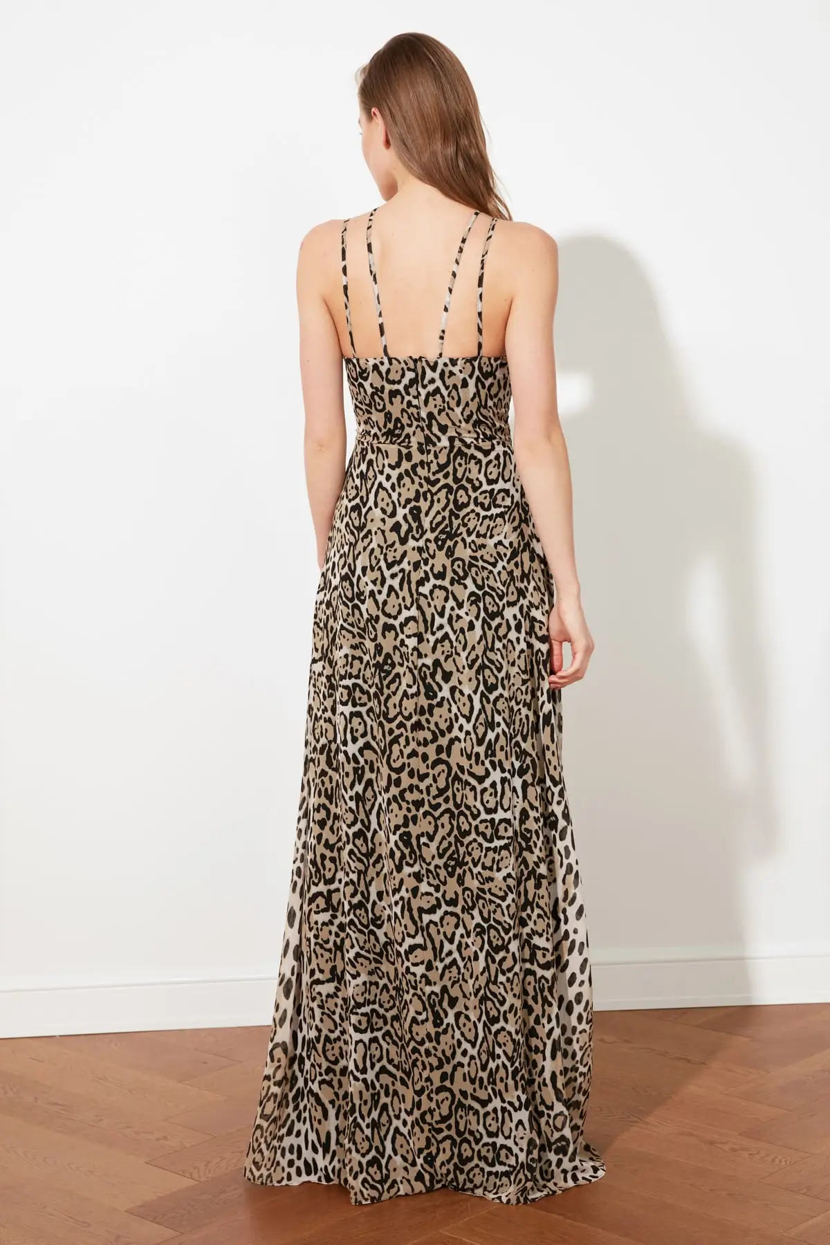 

Trendyol Leopard Pattern Evening Dress & Prom Gown TPRSS21AE0099