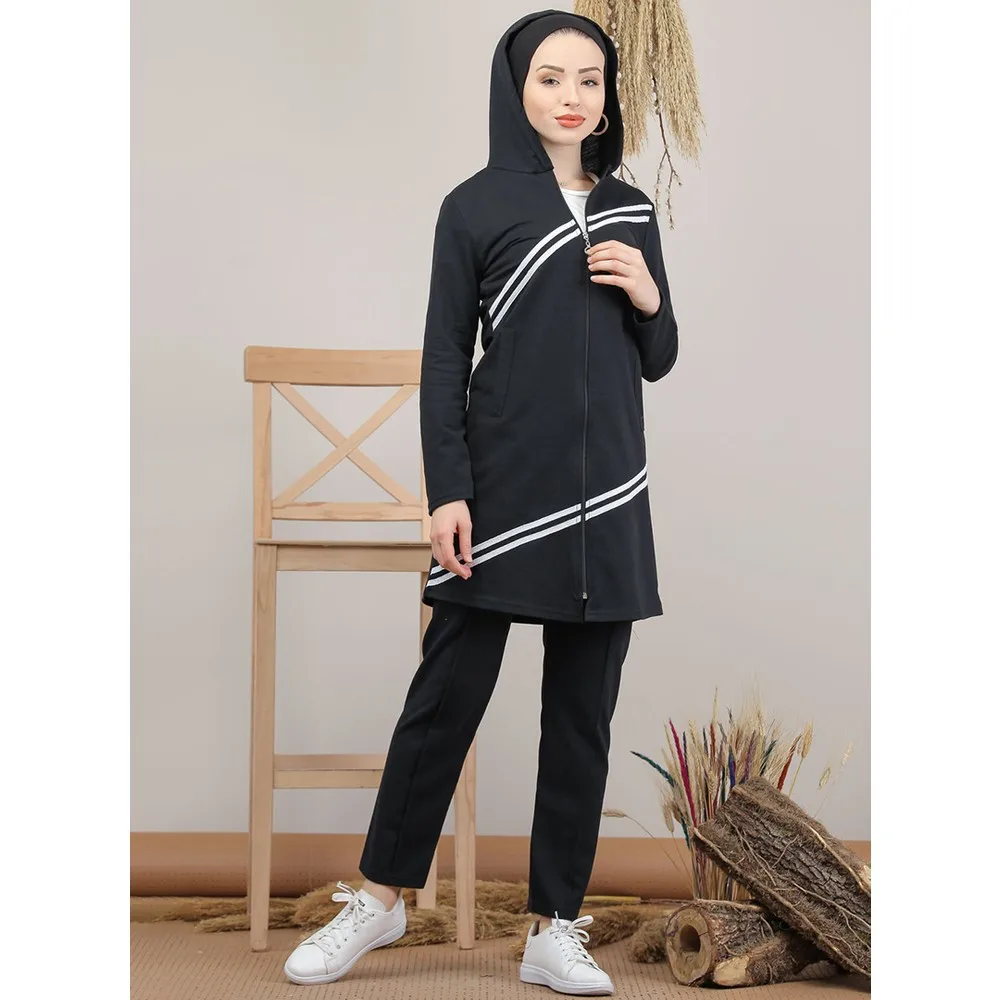 

Женский спортивный костюм Dorlie