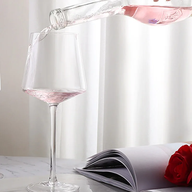

Бокал хрустальный для красного вина, бордовый креативный бокал, высококачественный бокал для домашнего использования 550 мл, посуда для напитков, искусственный свадебный подарок, 6 шт./комплект, без свинца