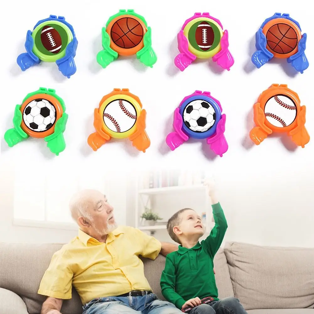 

Игрушка для мальчиков, детский сад, лаунчер случайного цвета, футбольные игрушки для выброса, подарки, лаунчер для футбола, игрушка, Пластиковый футбол