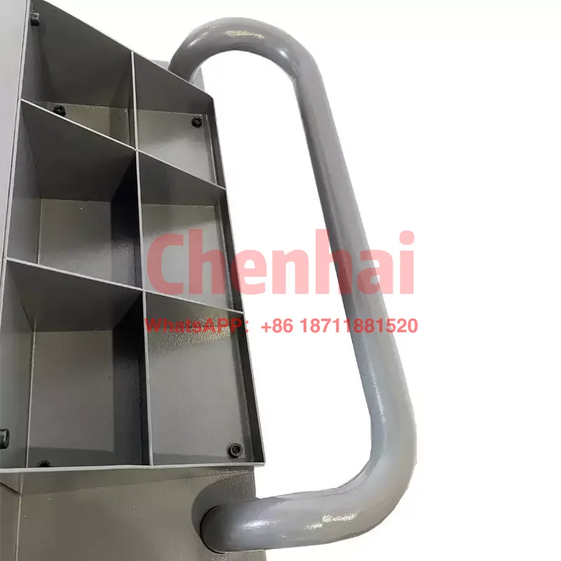 Полностью автоматическое устройство для чистки автомобиля