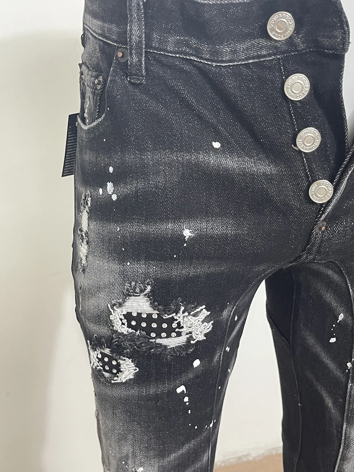 Spring and summer 2023 new style D2 jeans men wash worn holes patch paint splash ink micro-bullet small feet black jeans man