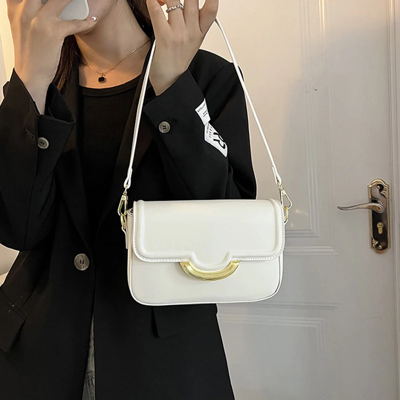 Vintage Women Shoulder Bag Luxury Designer Underarm Bag High Quality Retro Ladies Handbag Texture Chain Crossbody Bags for Women