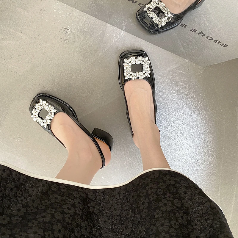 Женские сандалии 2022 женские с квадратным носком на высоком каблуке стразы