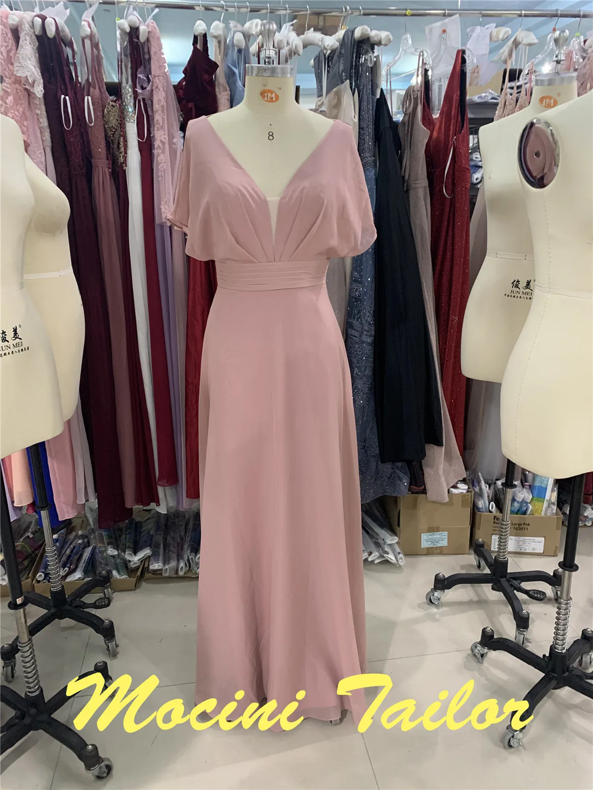 

2023 пыльное Розовое Шифоновое модное платье подружки невесты без рукавов с V-образным вырезом и карманами