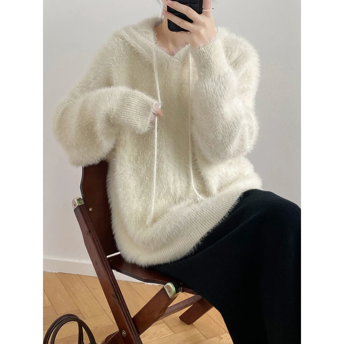

Женский свитер с капюшоном, имитация меха норки, Ранняя весна 2022, новый нишевой дизайн, теплый мягкий клейкий Топ