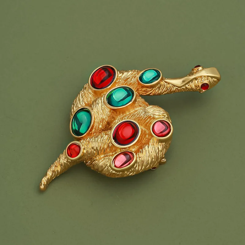 Vintage exquisite snake shaped brooch and earrings