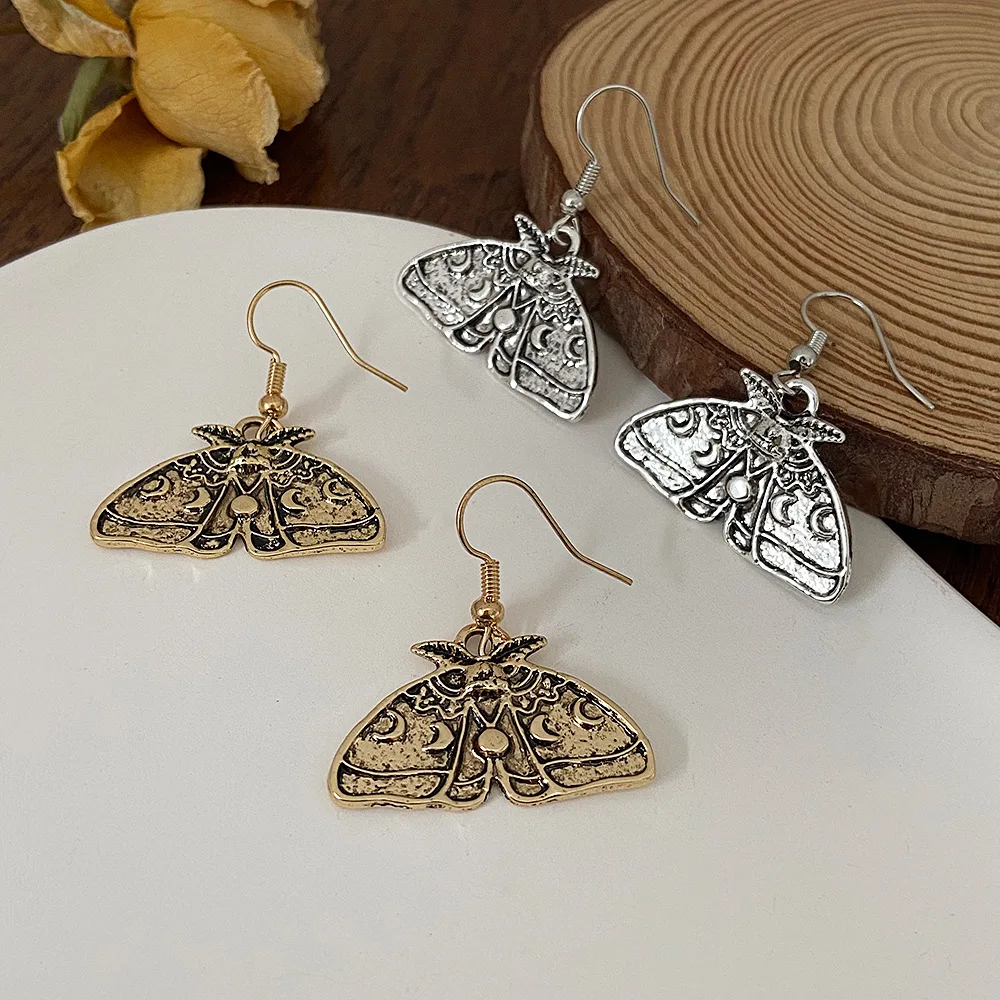 

Vintage Gothic Alloy Sun Moon Flower Moth Dangle Earrings Fashion Simple Insect Moon Phase Earring Retro Jewelry for Women Girl