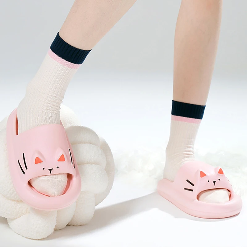 Cute Cartoon Cat Styling Design Women Slippers 2023 Summer New Slides Soft Platform Non-Slip Sandals Casual  Couple Men Shoes