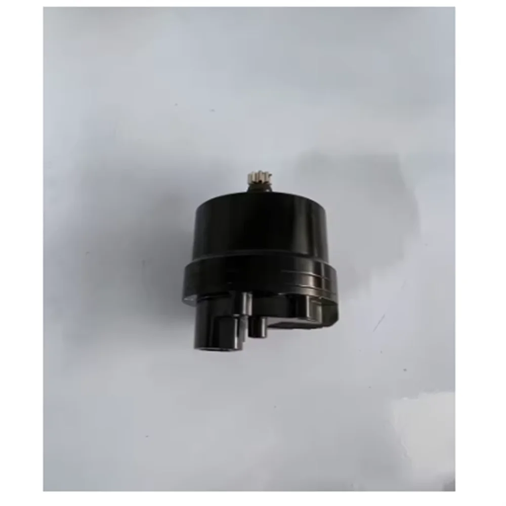 Фото Комплект мотора насоса для сельскохозяйственного дрона Agras XAG P100/V50, артикул 14-005-00169 №1