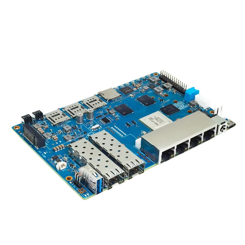 Фото 【Горячая распродажа】Плата для разработки Banana Pi BPI-R4 MT7988A (880) с четырехъядерным процессором Cortex-A73, 4 ГБ DDR4, 8 ГБ EMMC, OpenWRT №3