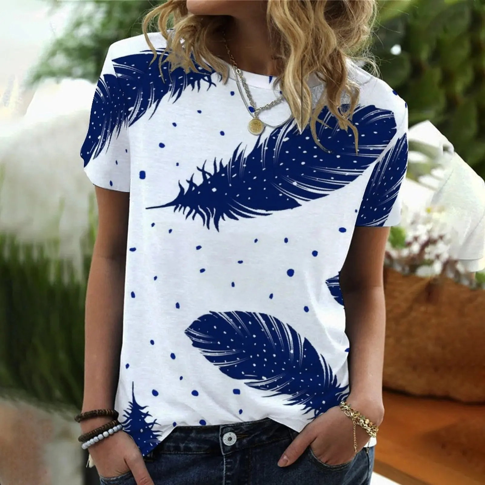 Забавная женская футболка Харадзюку с принтом перьев 2022, свободная Летняя женская футболка с круглым вырезом, женская одежда