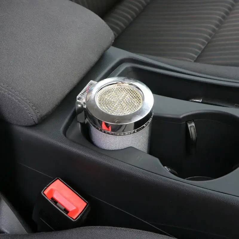 

Автомобильная портативная пепельница, широкая совместимость, легко носить с собой, автомобильная пепельница со светодиодной подсветкой, съемный дизайн, пластиковая автомобильная пепельница