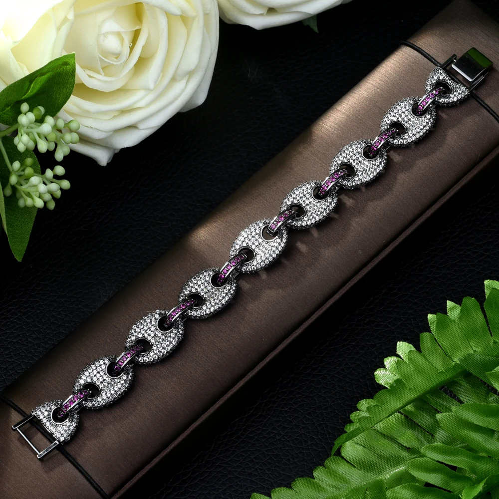 

Fashion New Charming Bracelet Micro Pave Shining Tiny Zircon Loops Connect Copper Bangle for Women Jewelry Christmas Gift B-70