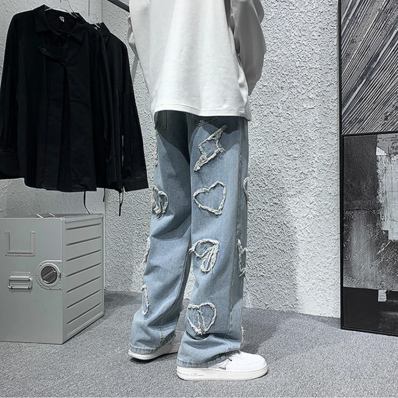 DEEPTOWN Vintage Straight Jeans Men Embroidered Heart Denim Pants Streetwear Loose Trousers Male Hip Hop Casual Fashion Spring